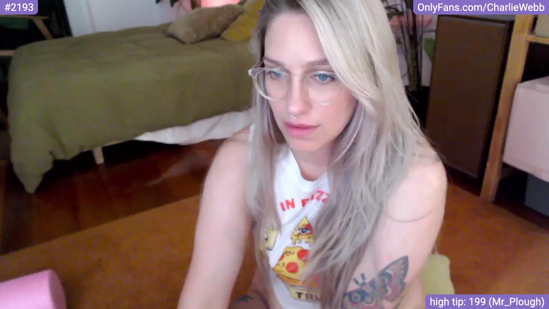 Gallery image thumbnail from CharlieWebb's myfreecams stream on, 01/03/2024, 10:30 image 14 of 20
