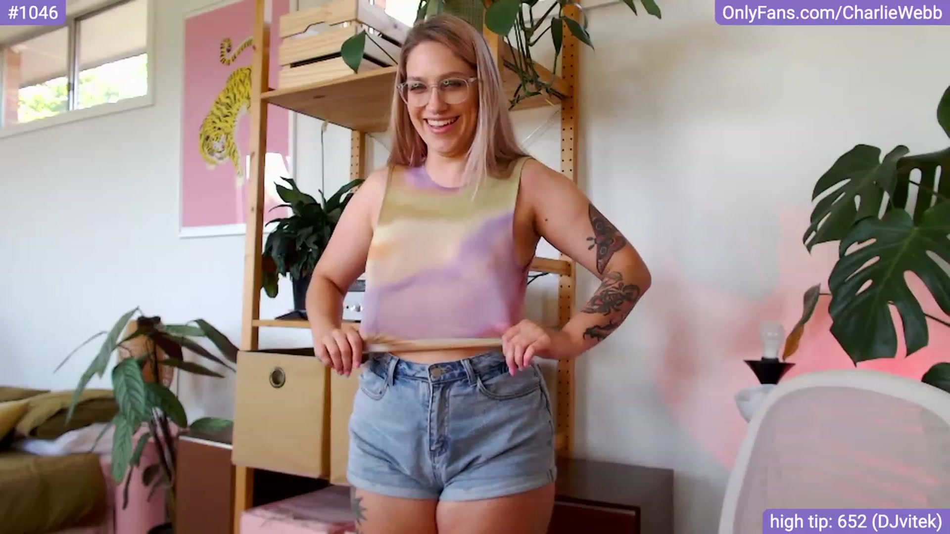 Gallery image thumbnail from CharlieWebb's myfreecams stream on, 01/18/2024, 09:33 image 3 of 20