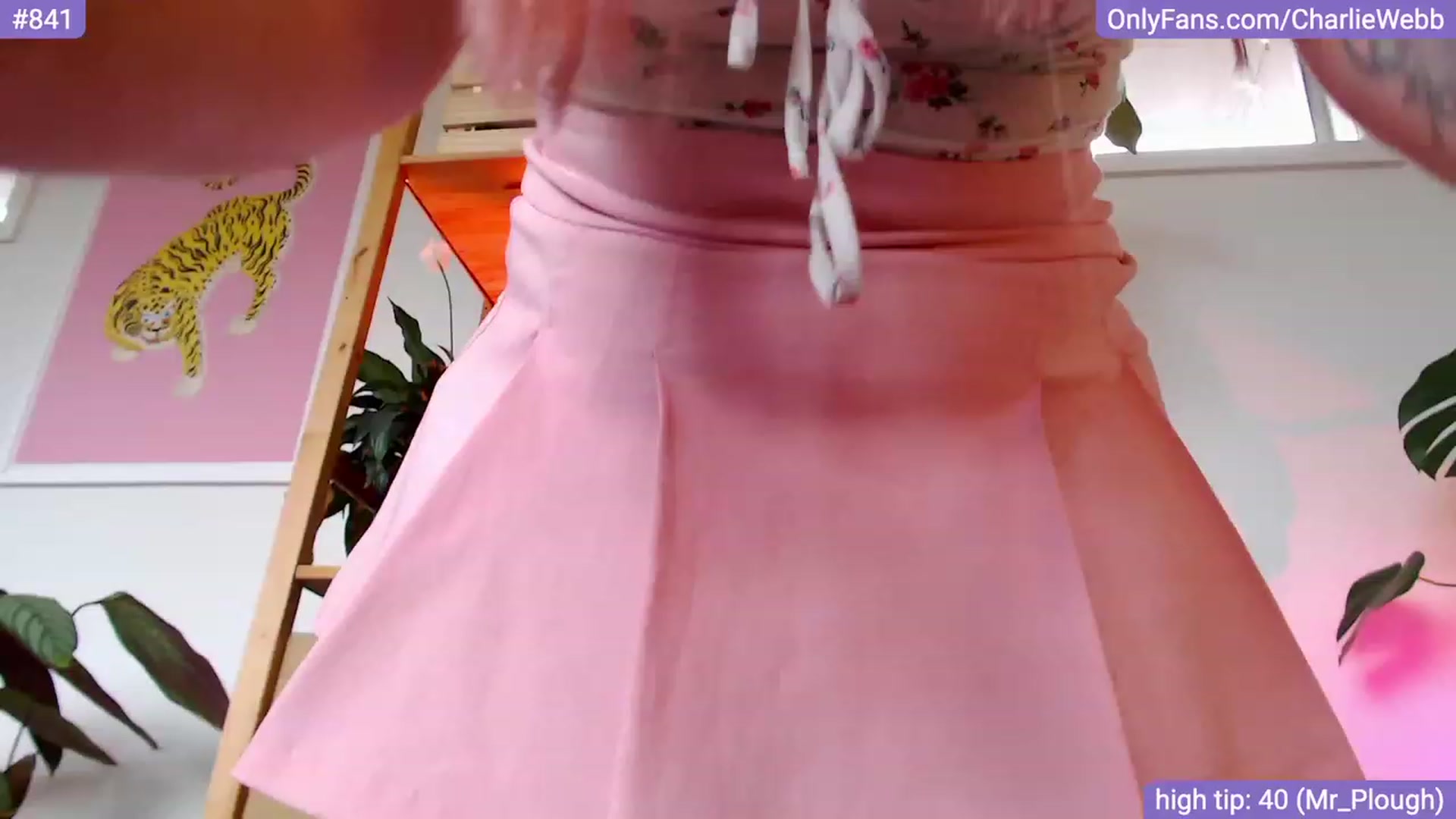 Gallery image thumbnail from CharlieWebb's myfreecams stream on, 01/25/2024, 06:52 image 6 of 20