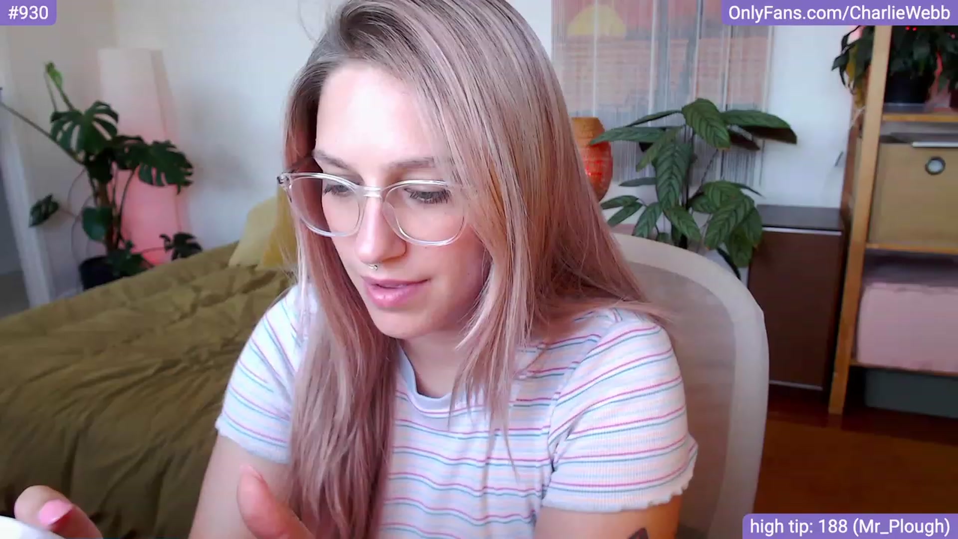 Gallery image thumbnail from CharlieWebb's myfreecams stream on, 01/30/2024, 07:42 image 15 of 20