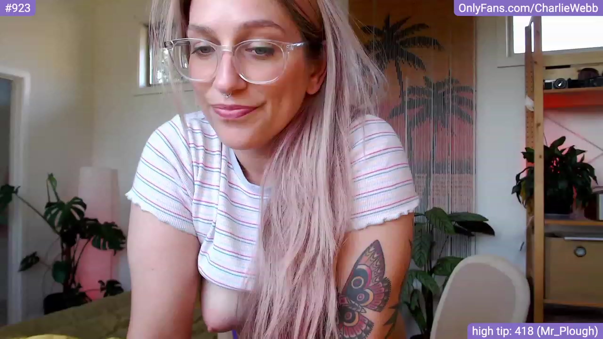 Gallery image thumbnail from CharlieWebb's myfreecams stream on, 01/30/2024, 09:03 image 1 of 20