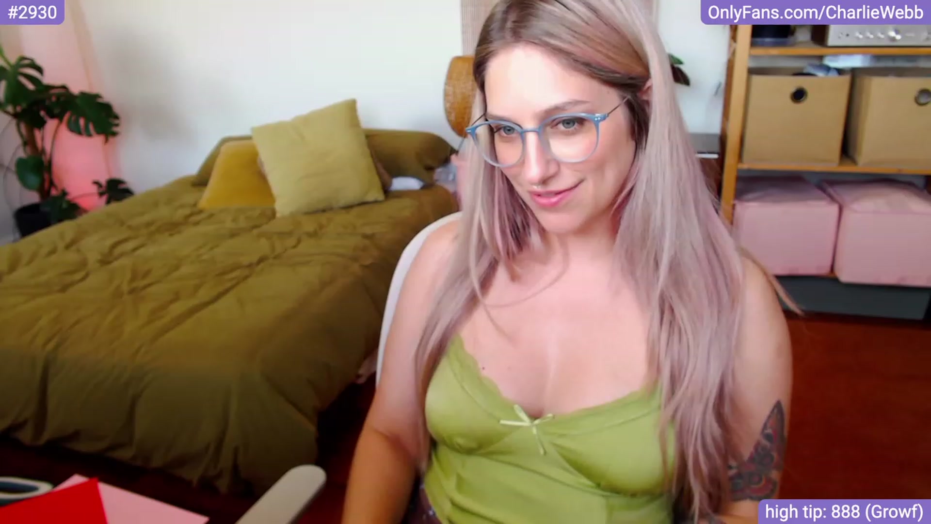 Gallery image thumbnail from CharlieWebb's myfreecams stream on, 02/08/2024, 07:03 image 14 of 20
