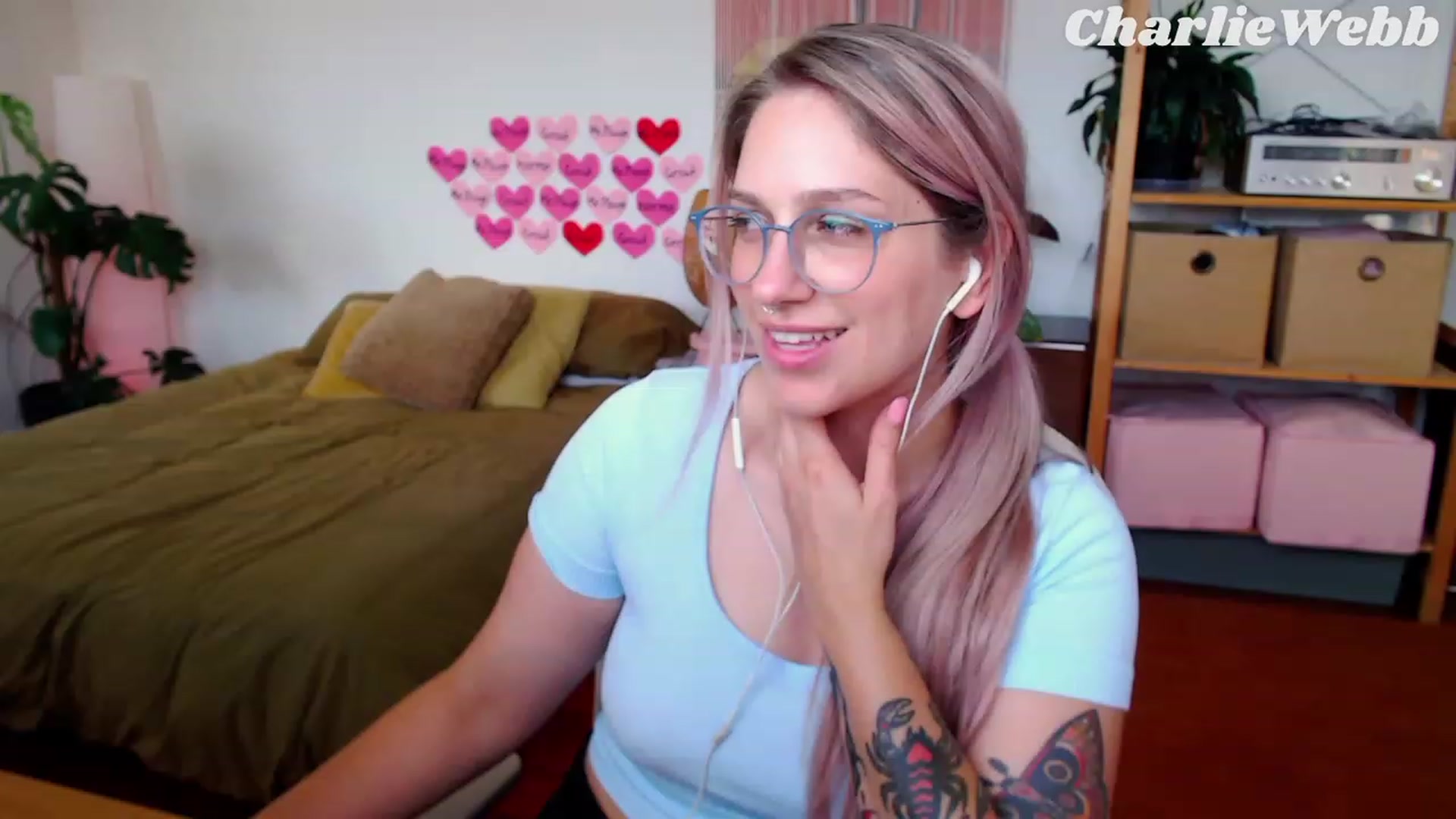 Gallery image thumbnail from CharlieWebb's myfreecams stream on, 02/11/2024, 08:42 image 4 of 20
