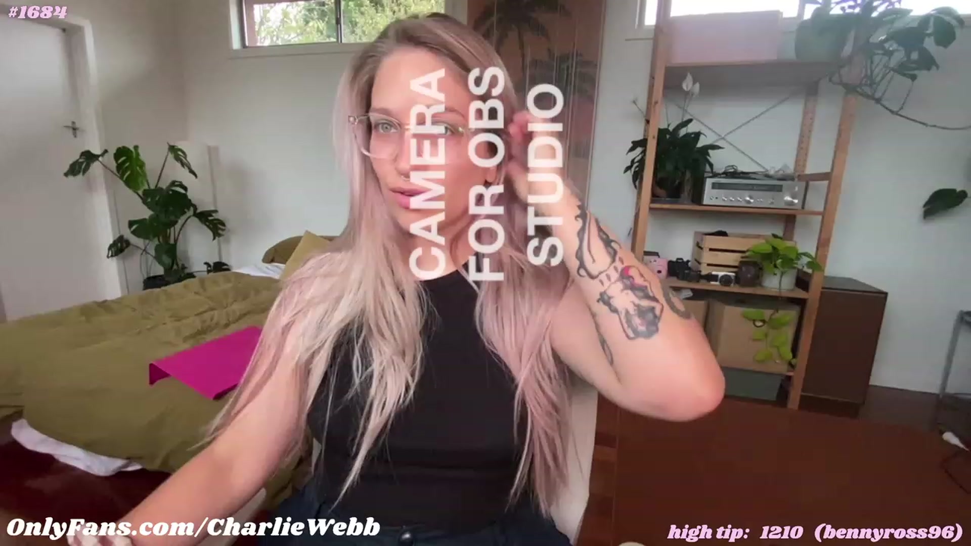 Gallery image thumbnail from CharlieWebb's myfreecams stream on, 03/12/2024, 08:33 image 5 of 20