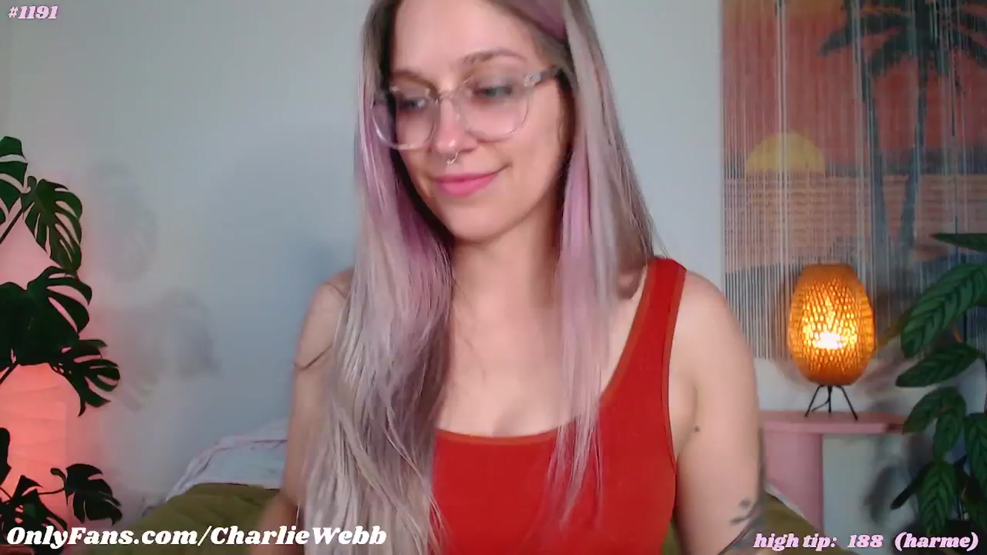 Gallery image thumbnail from CharlieWebb's myfreecams stream on, 04/16/2024, 08:03 image 19 of 20