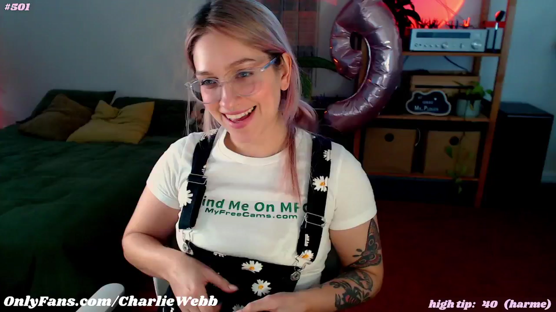 Gallery image thumbnail from CharlieWebb's myfreecams stream on, 06/25/2024, 09:40 image 6 of 20