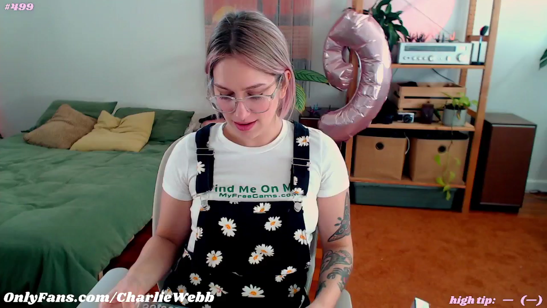 Gallery image thumbnail from CharlieWebb's myfreecams stream on, 06/25/2024, 09:40 image 2 of 20