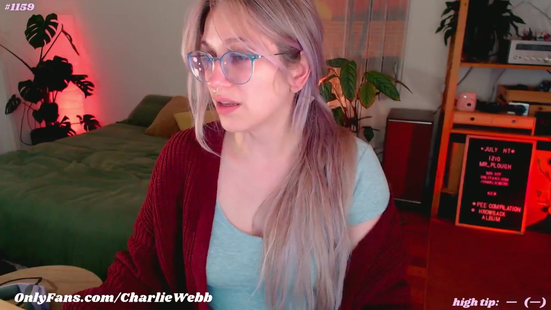 Gallery image thumbnail from CharlieWebb's myfreecams stream on, 07/18/2024, 09:56 image 8 of 20