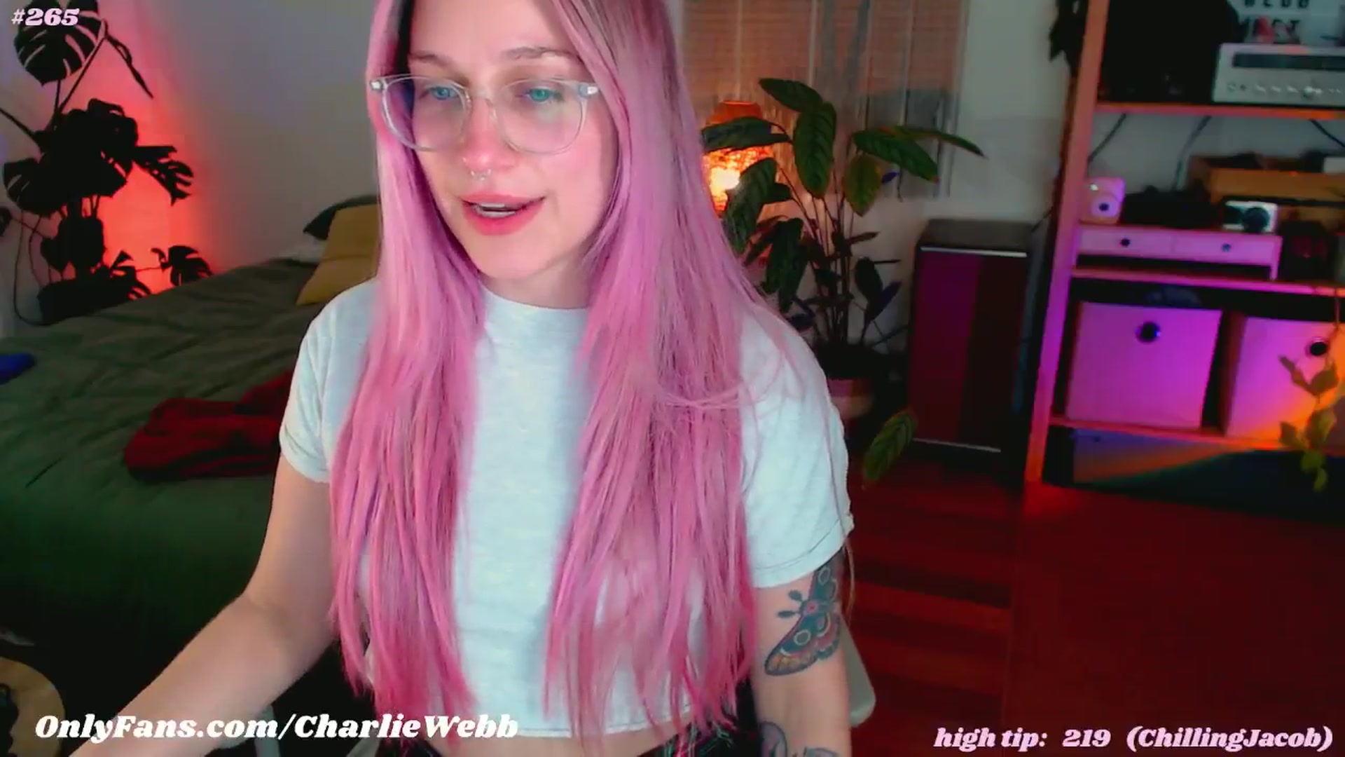 Gallery image thumbnail from CharlieWebb's myfreecams stream on, 08/01/2024, 14:43 image 6 of 20