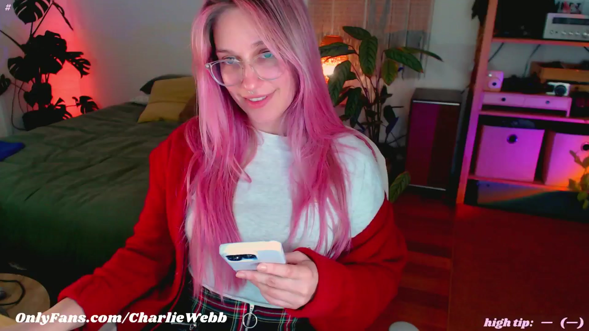 Gallery image thumbnail from CharlieWebb's myfreecams stream on, 08/01/2024, 14:43 image 1 of 20