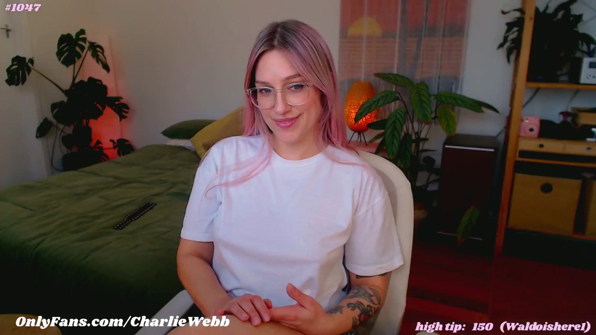 Gallery image thumbnail from CharlieWebb's myfreecams stream on, 08/20/2024, 06:44 image 7 of 20