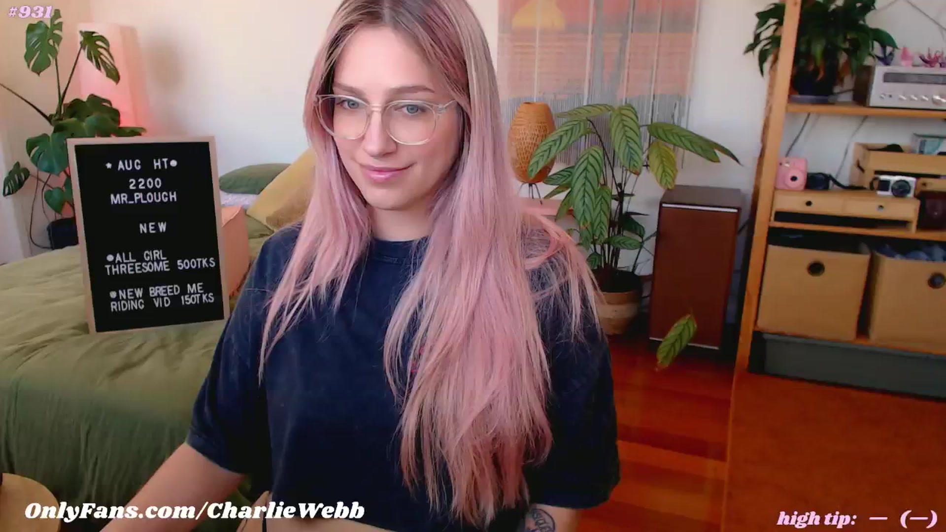 Gallery image thumbnail from CharlieWebb's myfreecams stream on, 08/25/2024, 08:59 image 1 of 20