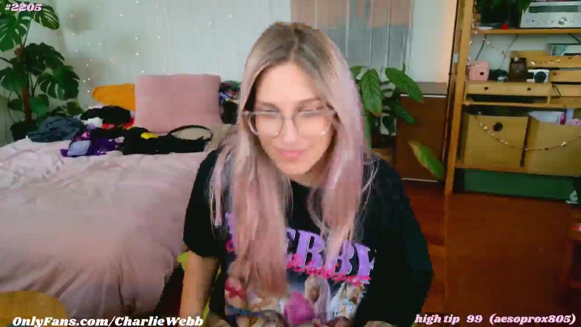 Gallery image thumbnail from CharlieWebb's myfreecams stream on, 01/06/2025, 02:10 image 19 of 20