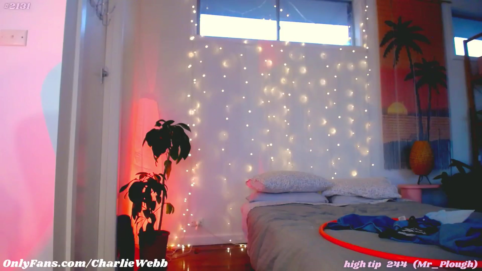 Gallery image thumbnail from CharlieWebb's myfreecams stream on, 05/13/2025, 09:43 image 9 of 20