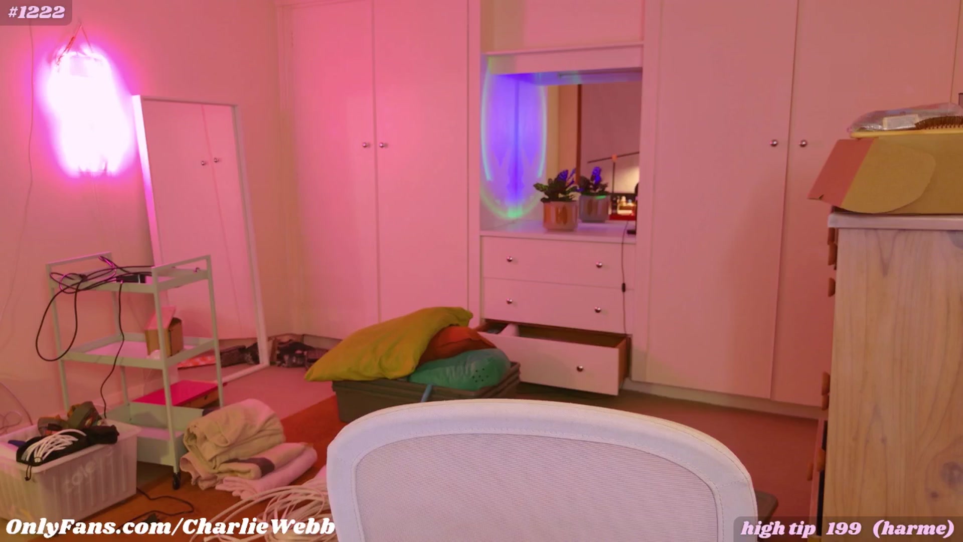 Gallery image thumbnail from CharlieWebb's myfreecams stream on, 07/27/2025, 07:38 image 20 of 20
