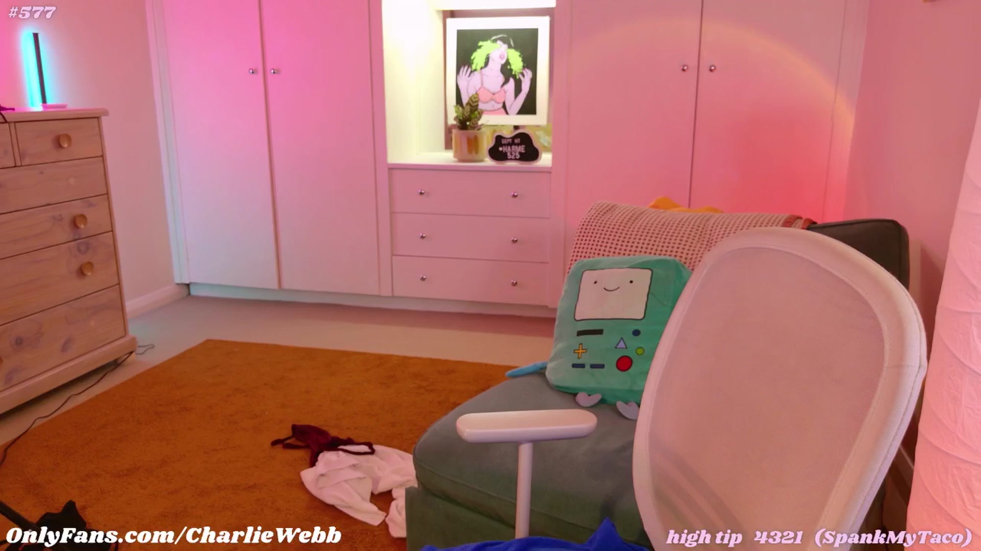 Gallery image thumbnail from CharlieWebb's myfreecams stream on, 09/07/2025, 13:31 image 19 of 20