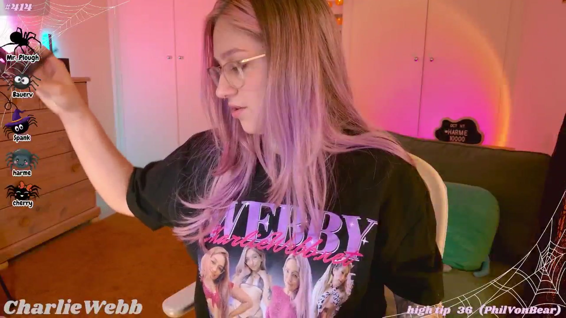 Gallery image thumbnail from CharlieWebb's myfreecams stream on, 10/19/2025, 07:47 image 16 of 20