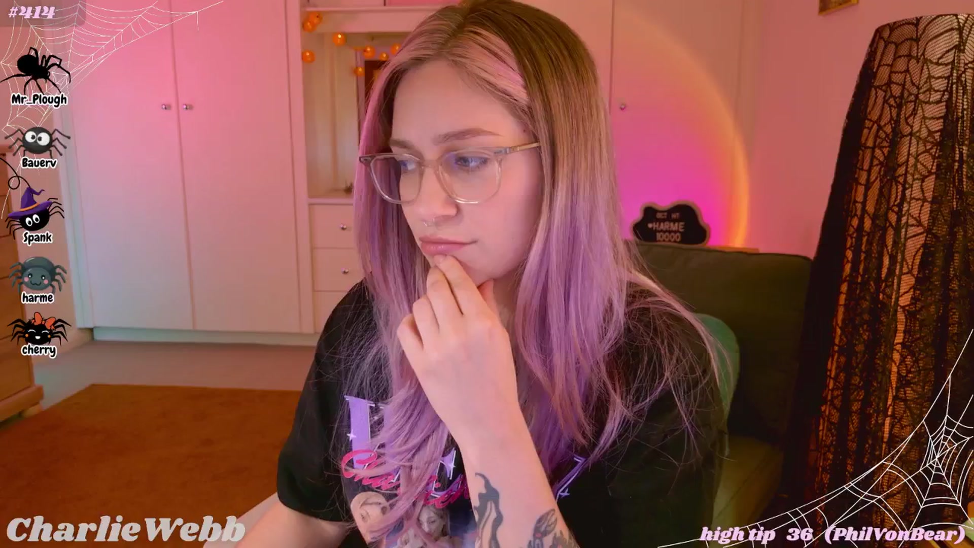 Gallery image thumbnail from CharlieWebb's myfreecams stream on, 10/19/2025, 08:13 image 1 of 20