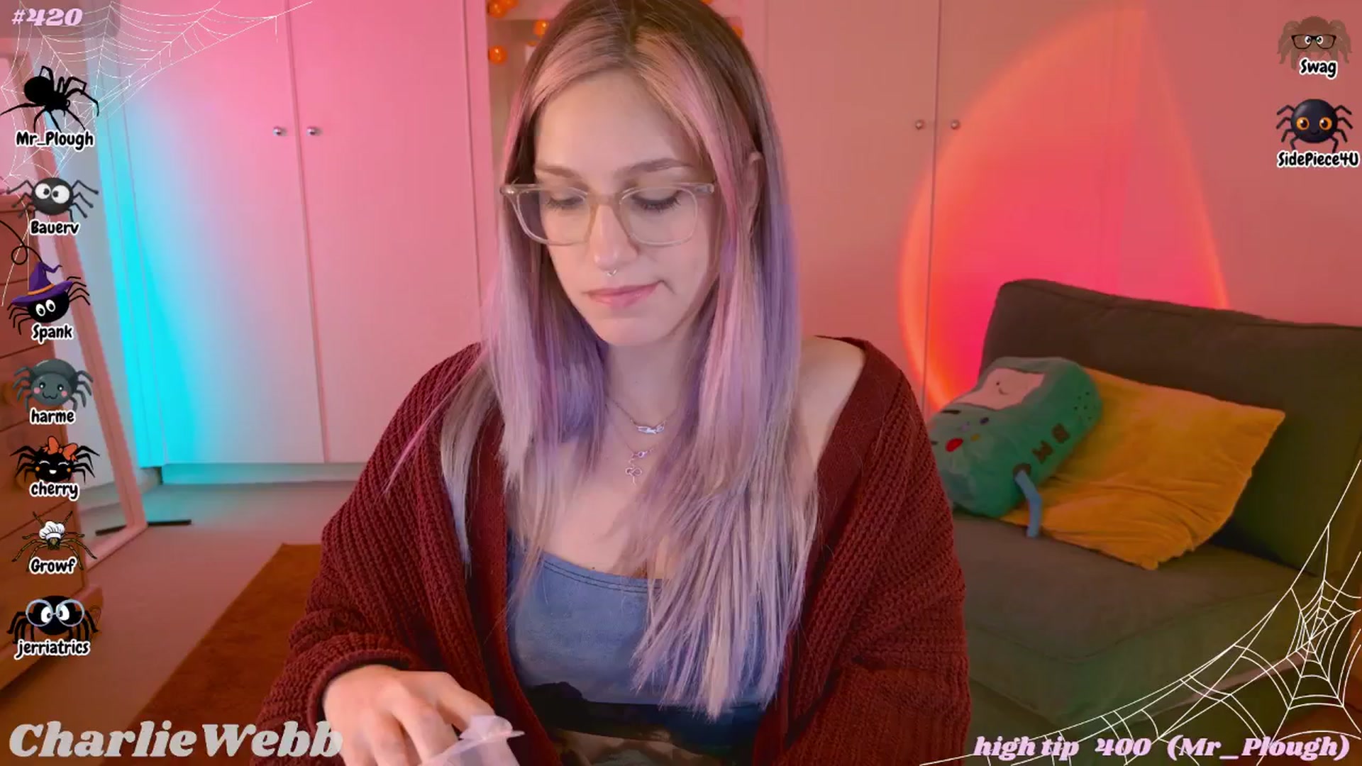 Gallery image thumbnail from CharlieWebb's myfreecams stream on, 10/27/2025, 02:55 image 1 of 20