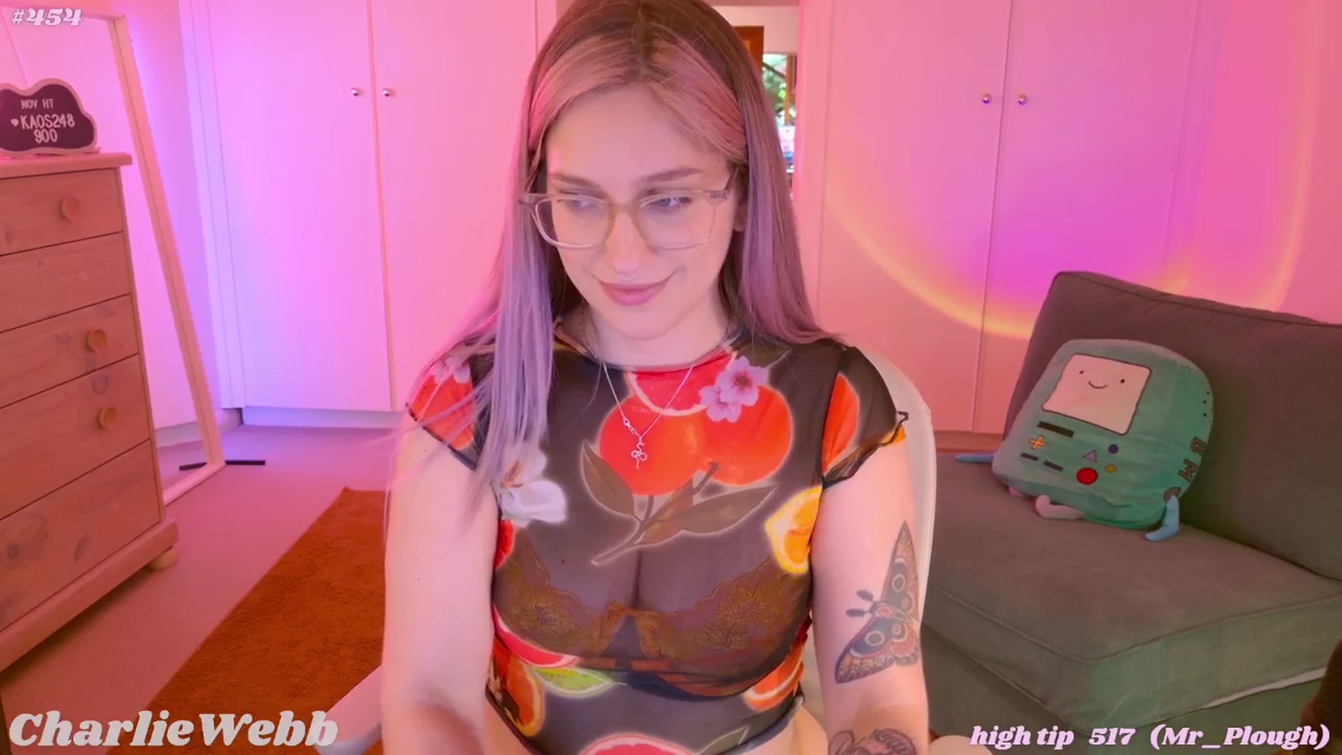Gallery image thumbnail from CharlieWebb's myfreecams stream on, 11/04/2025, 08:14 image 16 of 20