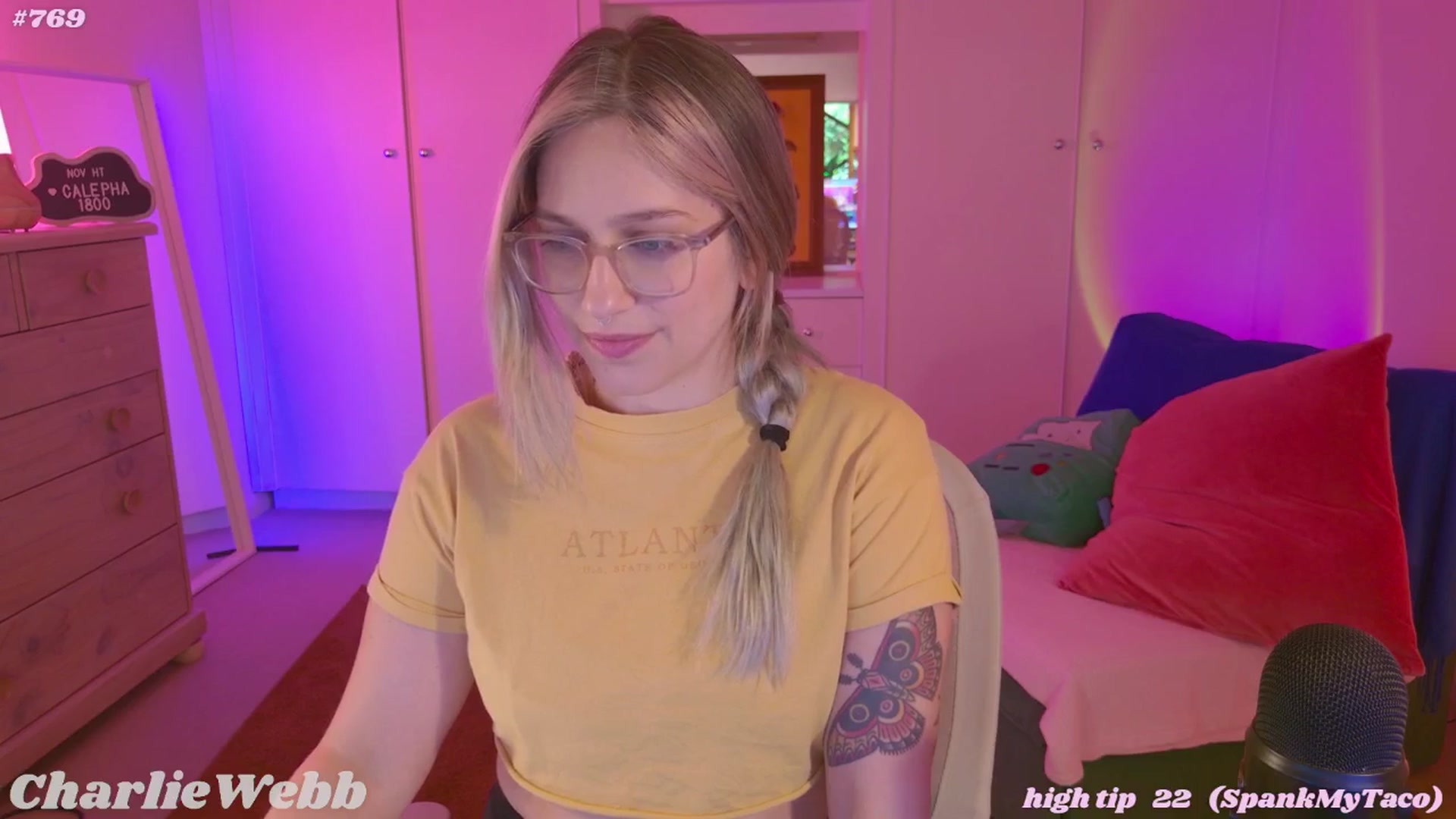 Gallery image thumbnail from CharlieWebb's myfreecams stream on, 11/25/2025, 07:36 image 9 of 20