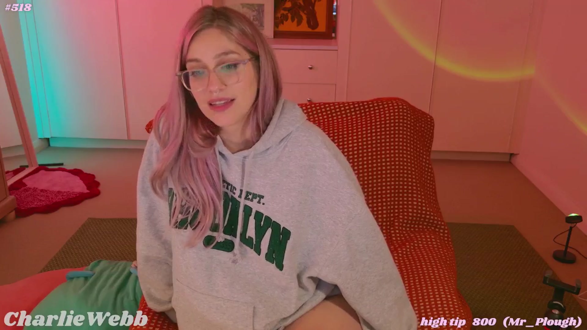 Gallery image thumbnail from CharlieWebb's myfreecams stream on, 03/27/2026, 08:48 image 17 of 20