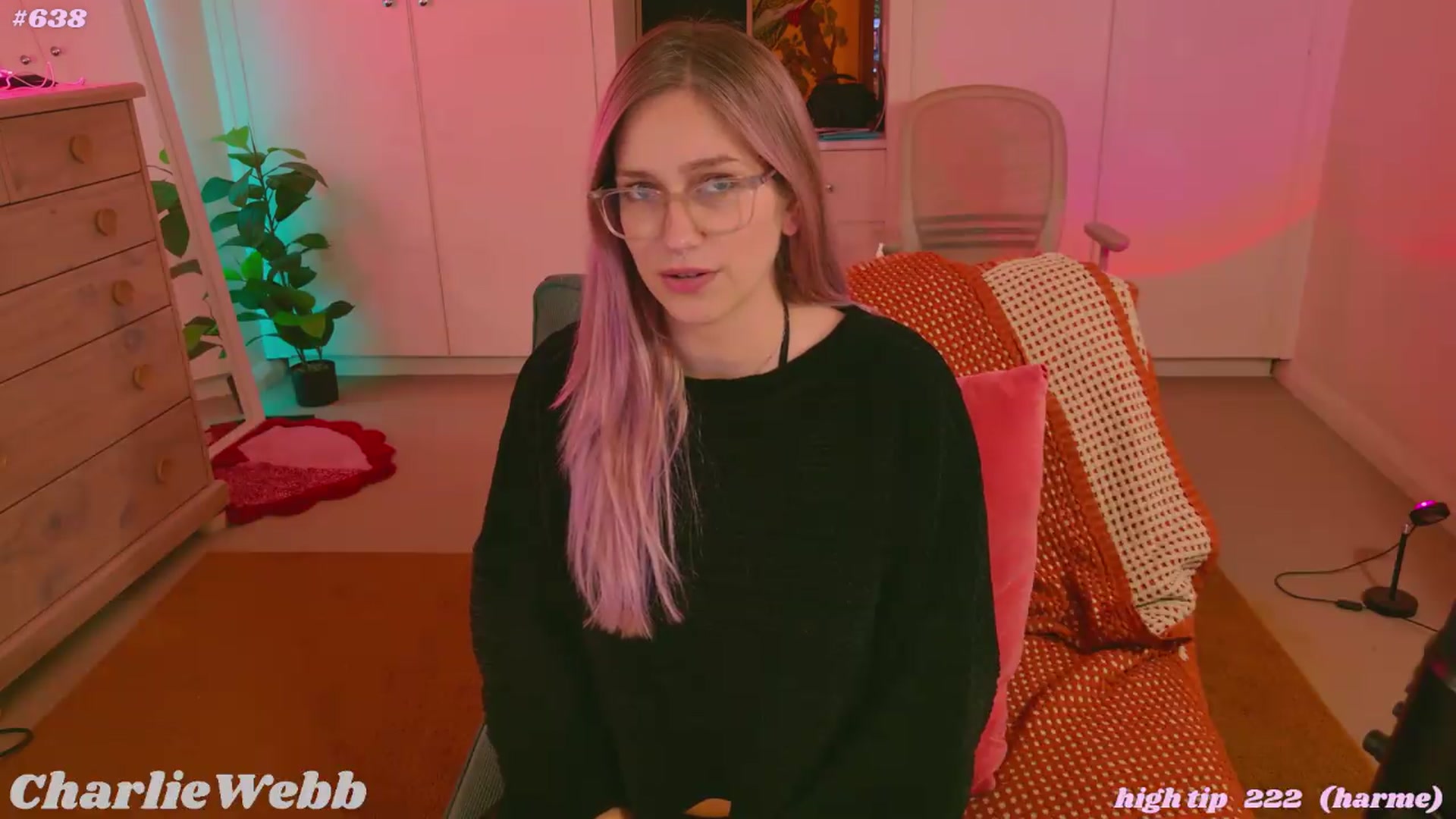 Gallery image thumbnail from CharlieWebb's myfreecams stream on, 05/28/2026, 10:08 image 4 of 20