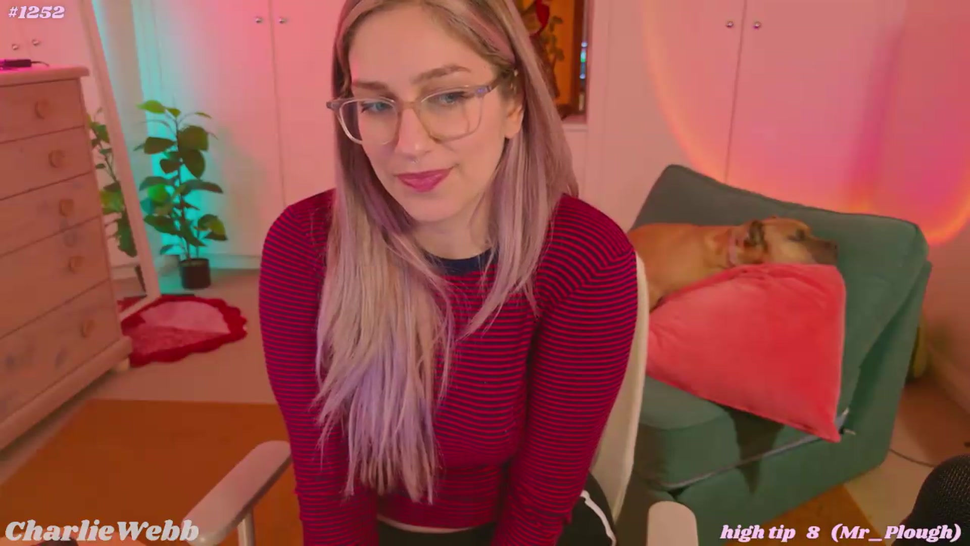 Gallery image thumbnail from CharlieWebb's myfreecams stream on, 07/19/2026, 09:01 image 2 of 20