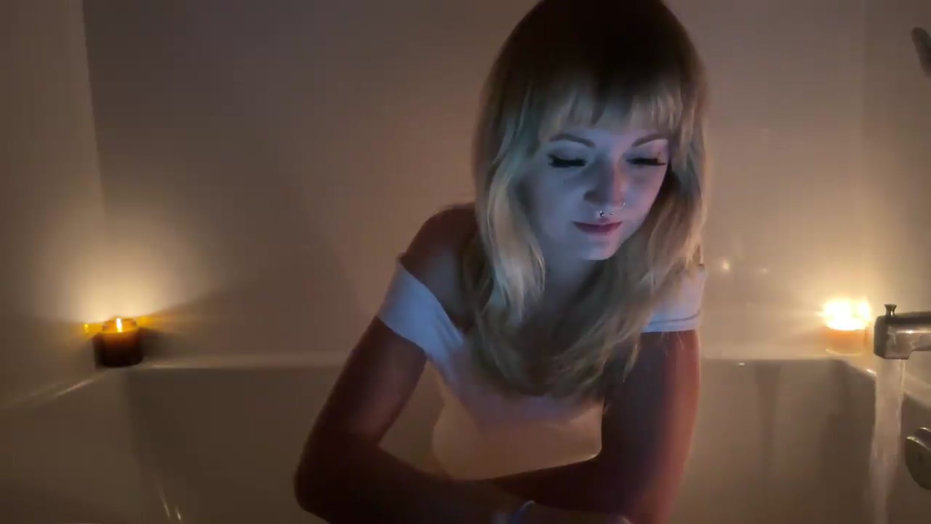 Gallery image thumbnail from Charlie_Starr's myfreecams stream on, 08/13/2026, 02:21 image 10 of 20
