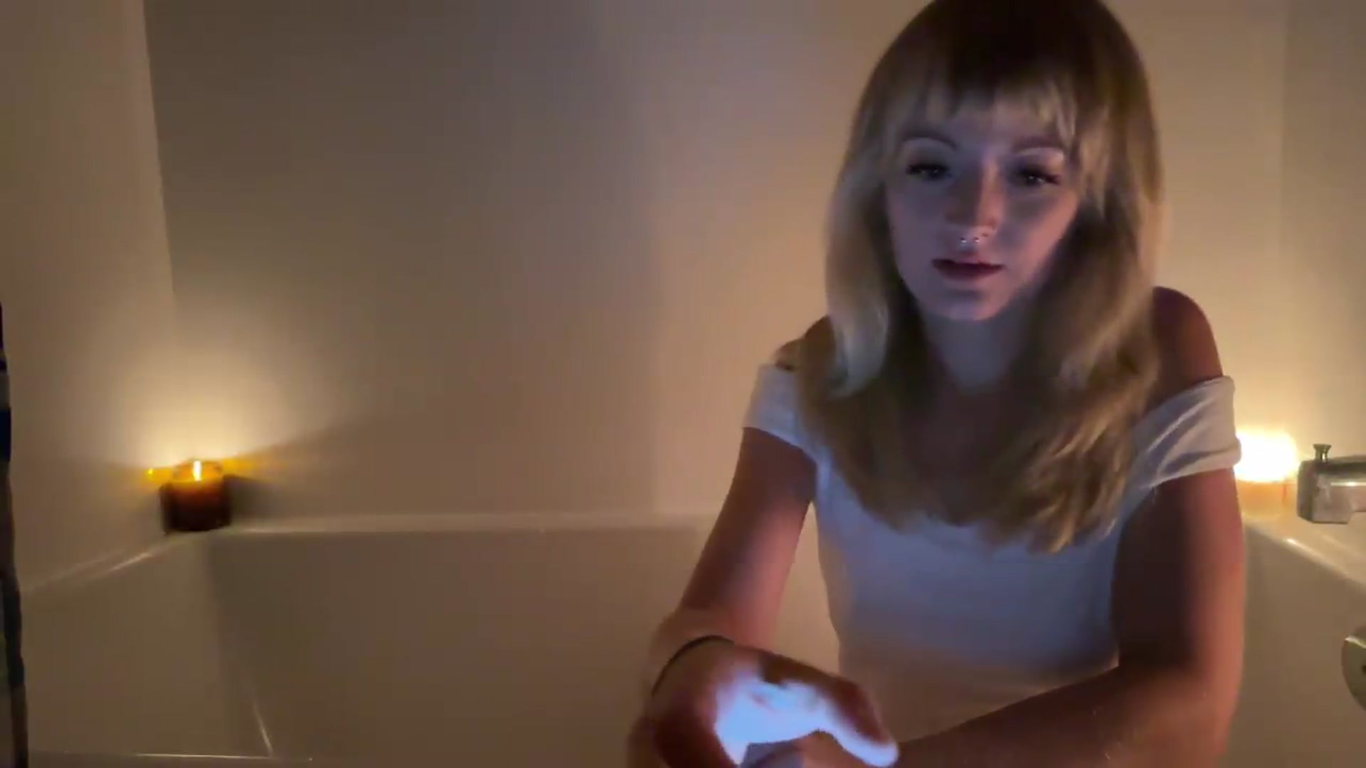 Gallery image thumbnail from Charlie_Starr's myfreecams stream on, 08/13/2026, 02:21 image 7 of 20