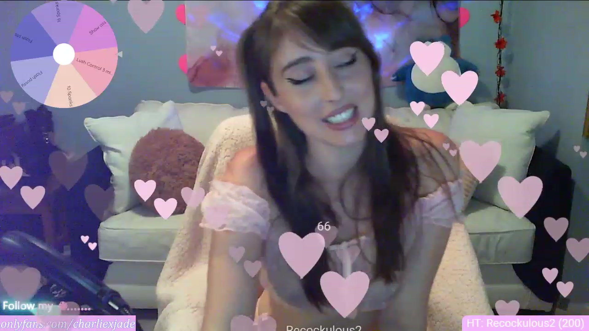 Gallery image thumbnail from Charliexjade's myfreecams stream on, 04/18/2023, 02:29 image 9 of 20