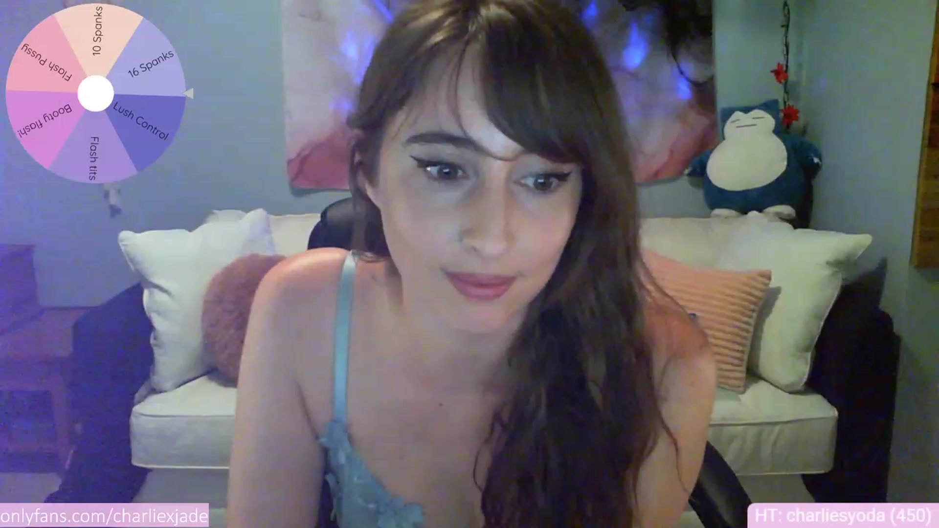 Gallery image thumbnail from Charliexjade's myfreecams stream on, 05/13/2023, 03:06 image 14 of 20