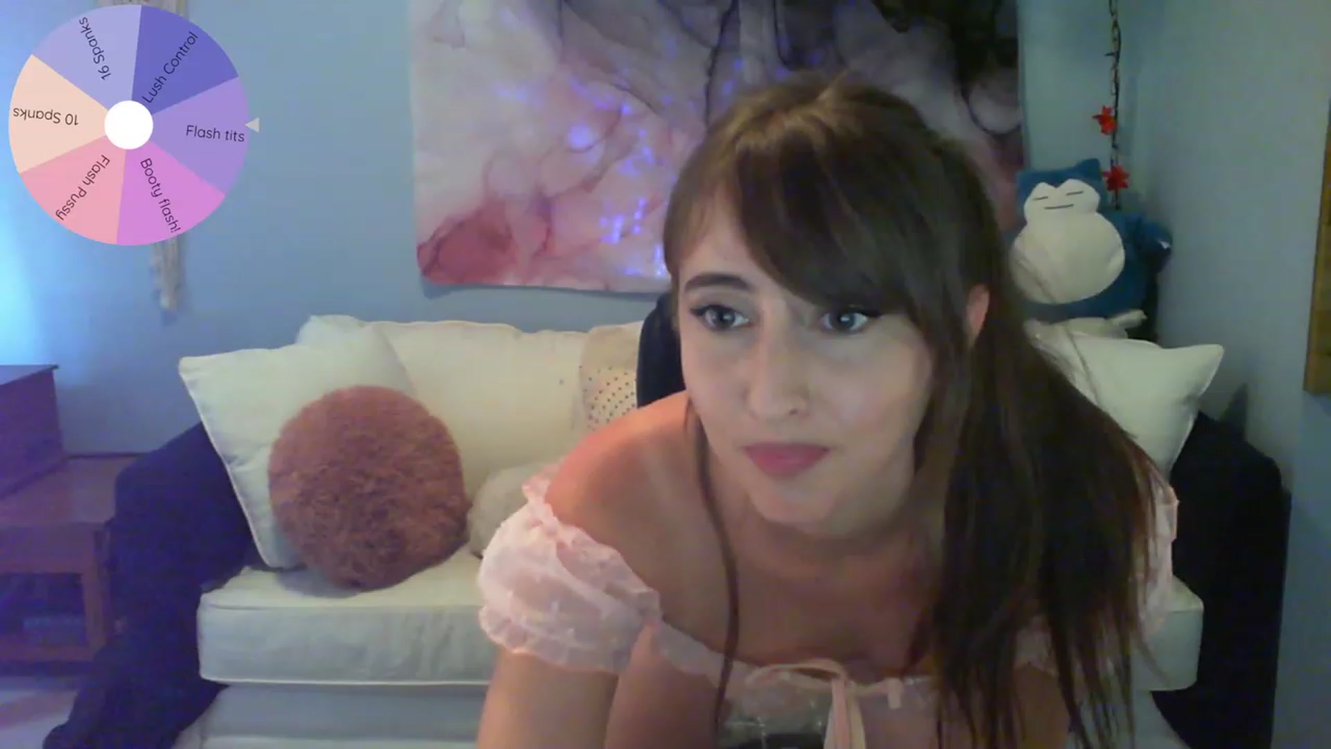 Gallery image thumbnail from Charliexjade's myfreecams stream on, 05/25/2023, 18:37 image 8 of 20