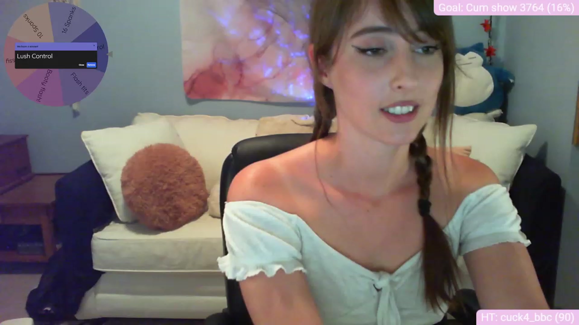Gallery image thumbnail from Charliexjade's myfreecams stream on, 05/26/2023, 01:38 image 13 of 20