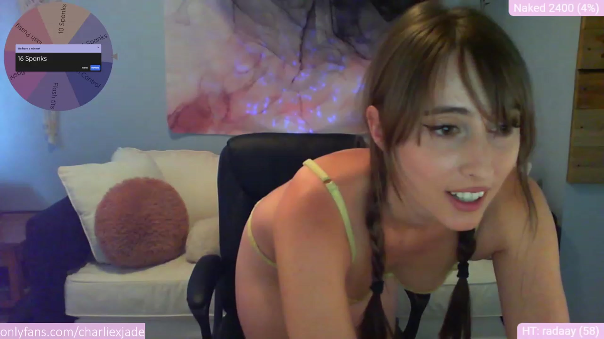 Gallery image thumbnail from Charliexjade's myfreecams stream on, 05/30/2023, 17:54 image 5 of 20