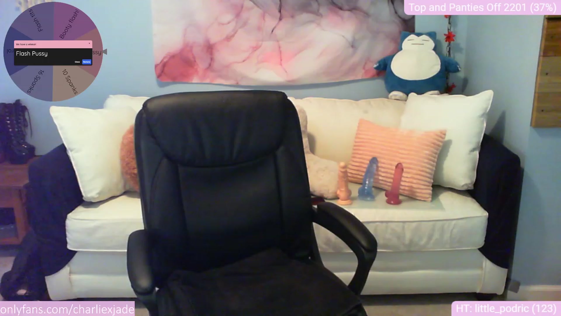Gallery image thumbnail from Charliexjade's myfreecams stream on, 06/11/2023, 21:08 image 17 of 20