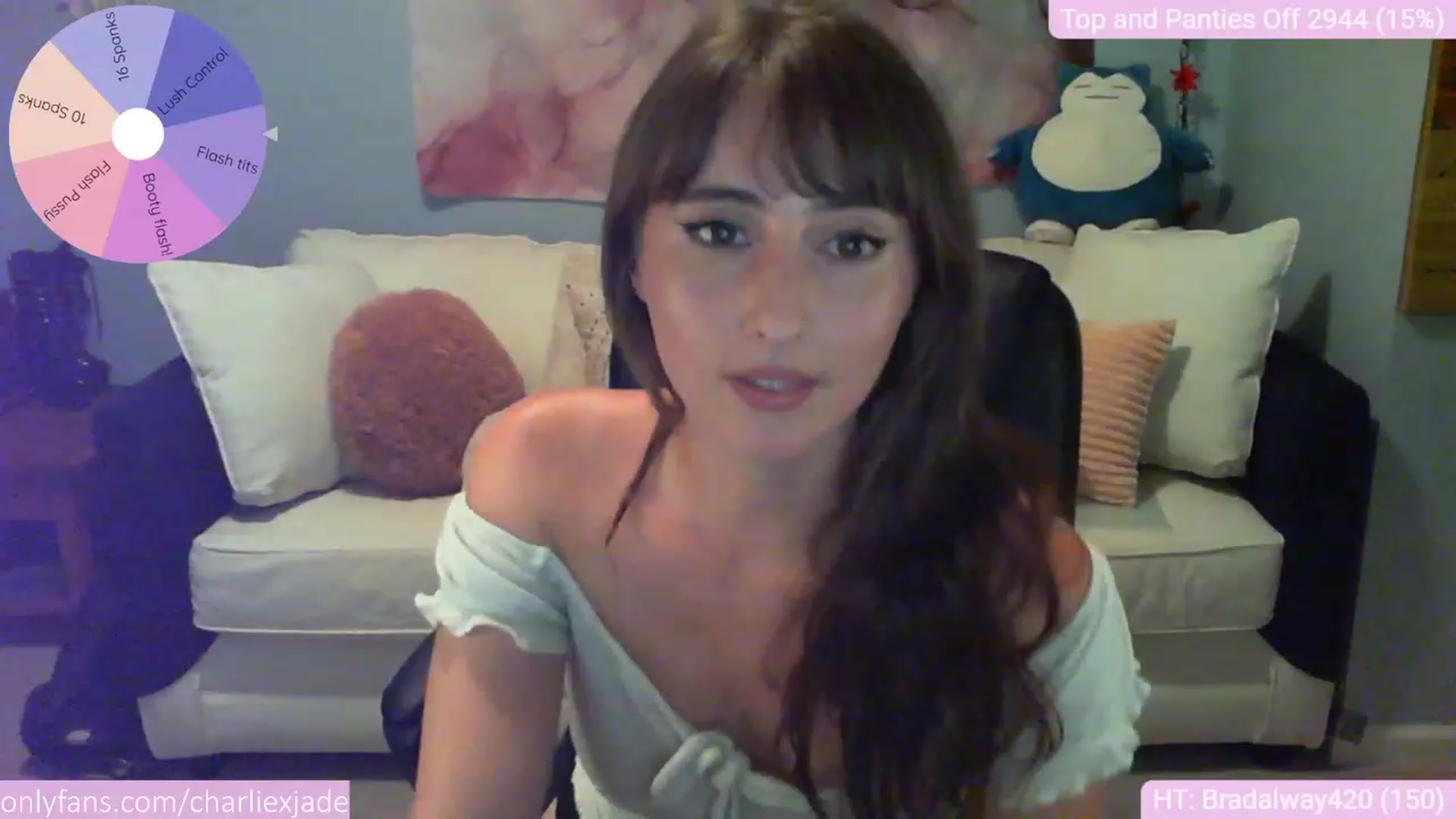 Gallery image thumbnail from Charliexjade's myfreecams stream on, 06/13/2023, 04:30 image 17 of 20