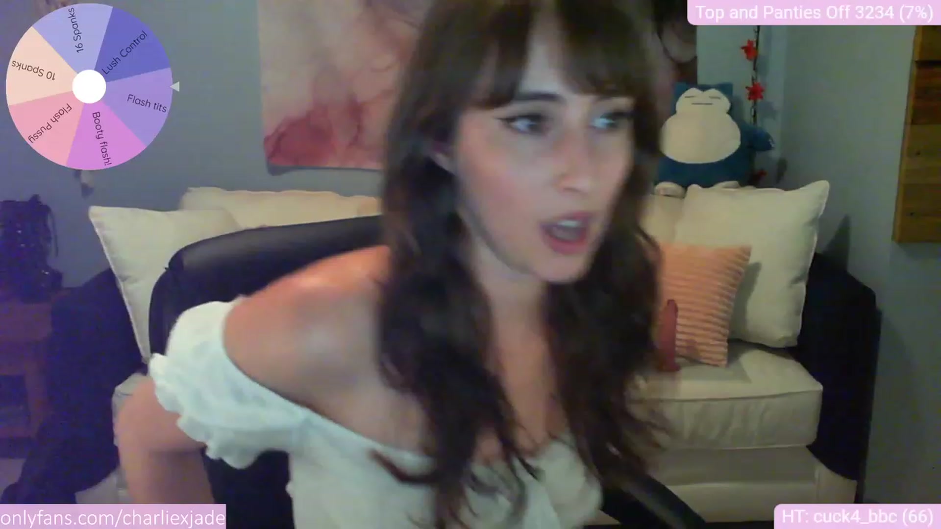 Gallery image thumbnail from Charliexjade's myfreecams stream on, 06/13/2023, 04:30 image 11 of 20