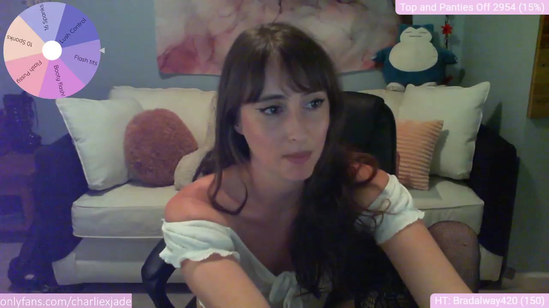 Gallery image thumbnail from Charliexjade's myfreecams stream on, 06/13/2023, 04:30 image 16 of 20