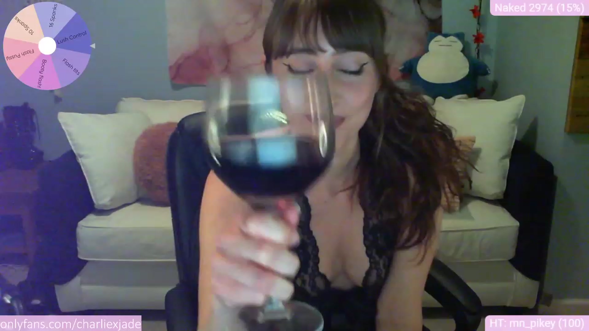 Gallery image thumbnail from Charliexjade's myfreecams stream on, 06/18/2023, 04:56 image 10 of 20