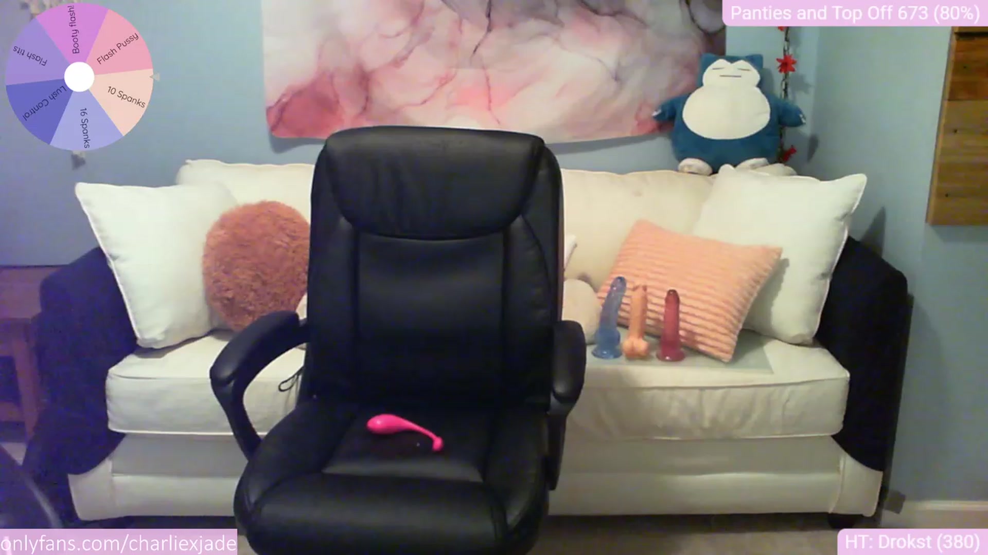 Gallery image thumbnail from Charliexjade's myfreecams stream on, 06/28/2023, 03:43 image 2 of 20