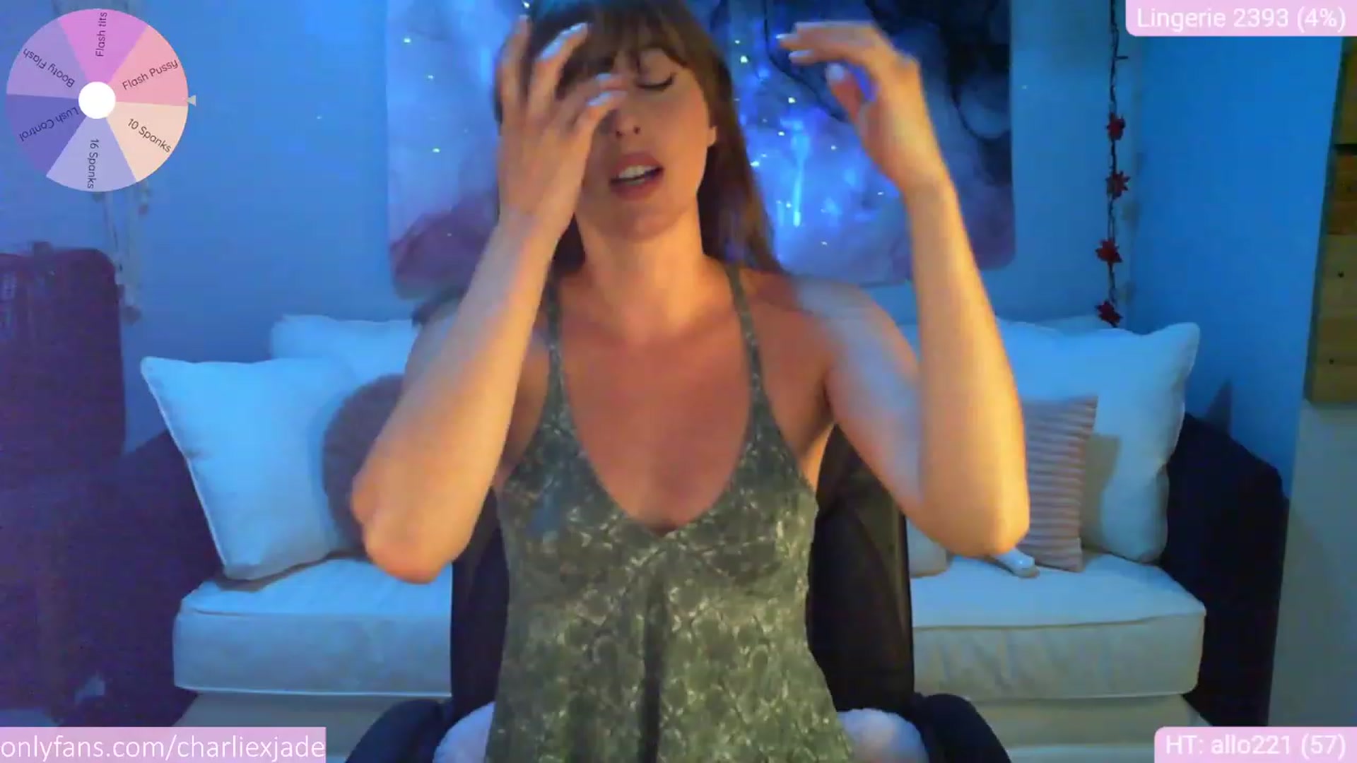 Gallery image thumbnail from Charliexjade's myfreecams stream on, 08/31/2023, 04:23 image 4 of 20