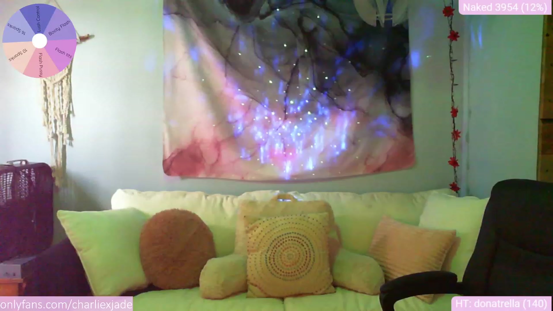 Gallery image thumbnail from Charliexjade's myfreecams stream on, 09/03/2023, 15:38 image 16 of 20