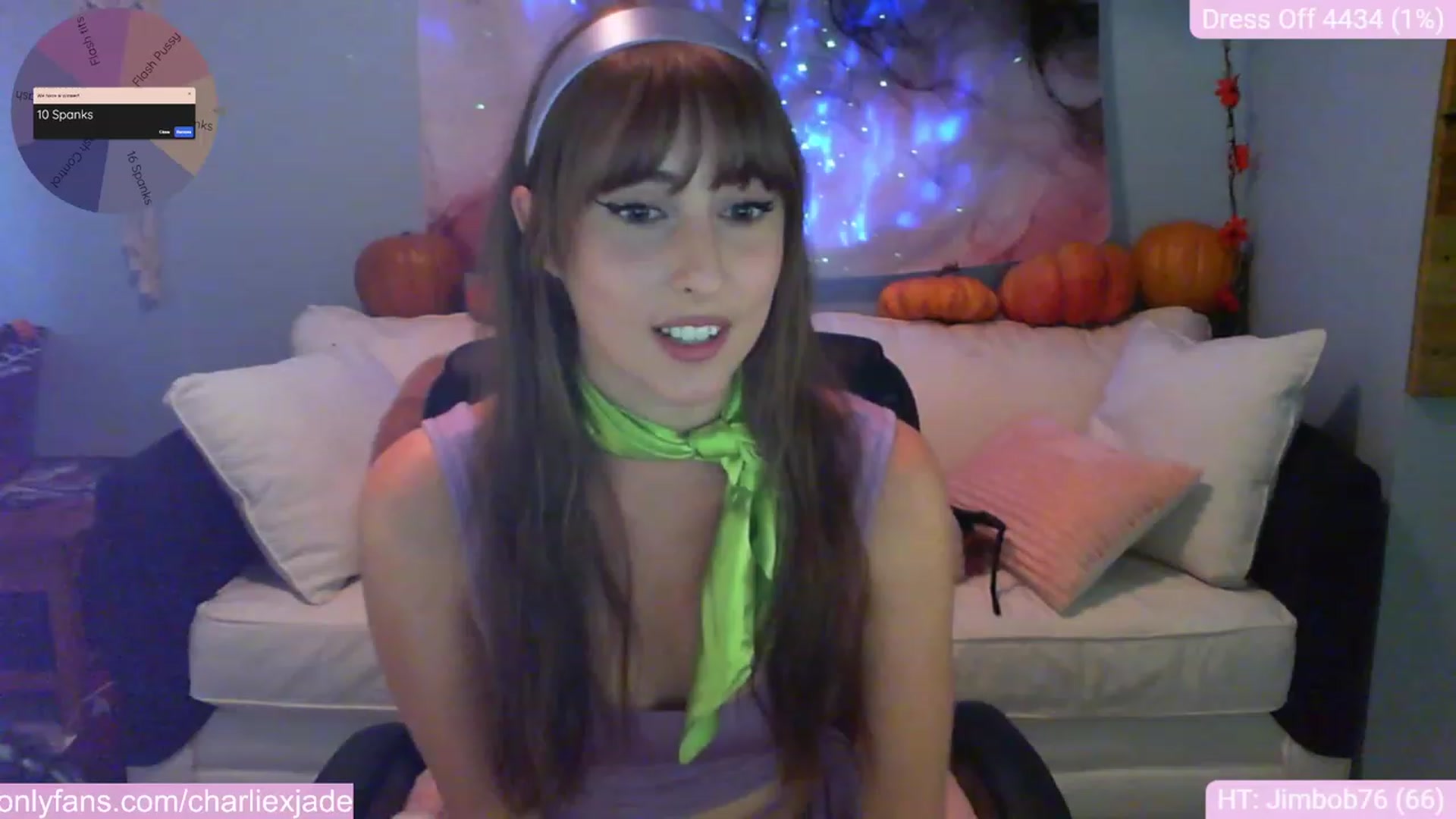 Gallery image thumbnail from Charliexjade's myfreecams stream on, 10/08/2023, 21:14 image 3 of 20
