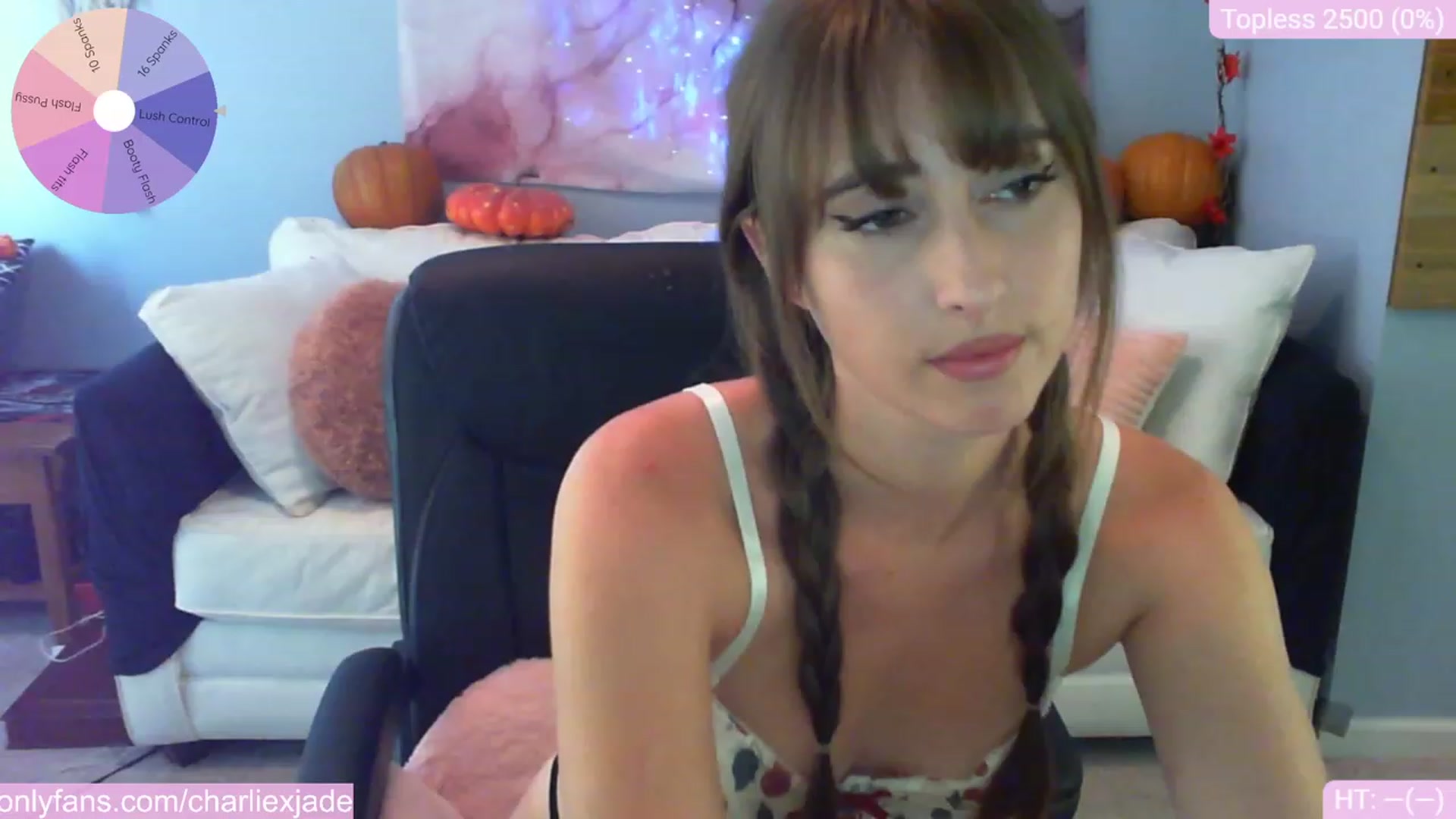 Gallery image thumbnail from Charliexjade's myfreecams stream on, 10/11/2023, 18:51 image 16 of 20