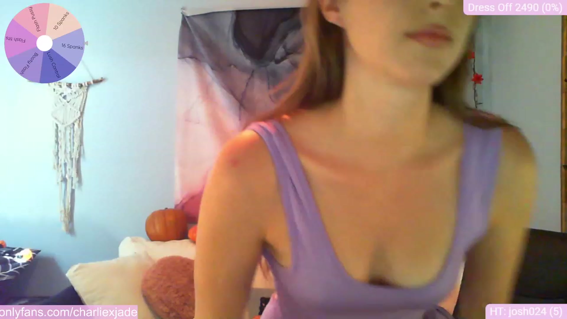 Gallery image thumbnail from Charliexjade's myfreecams stream on, 10/12/2023, 18:07 image 8 of 20
