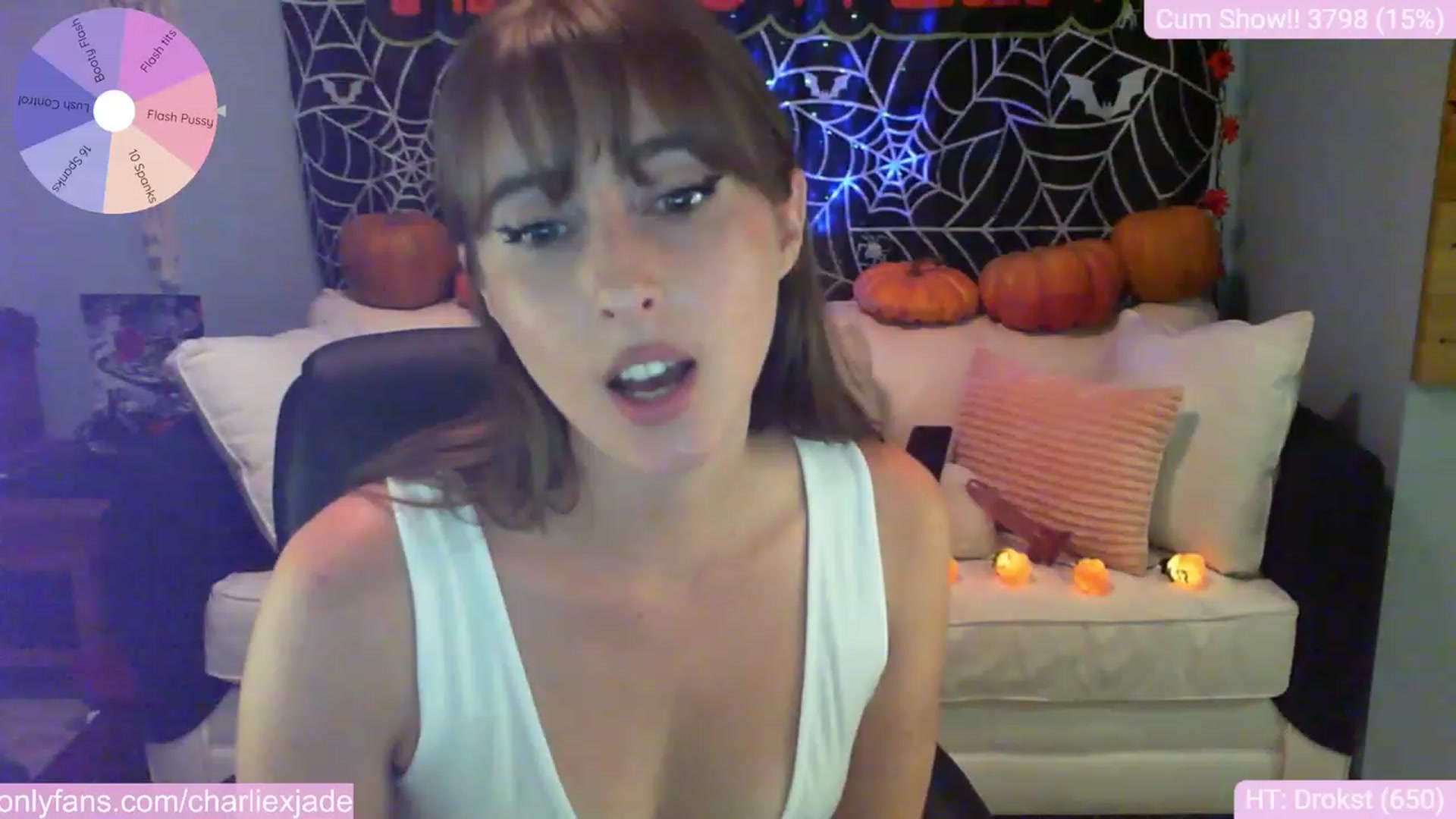 Gallery image thumbnail from Charliexjade's myfreecams stream on, 10/19/2023, 04:22 image 4 of 20