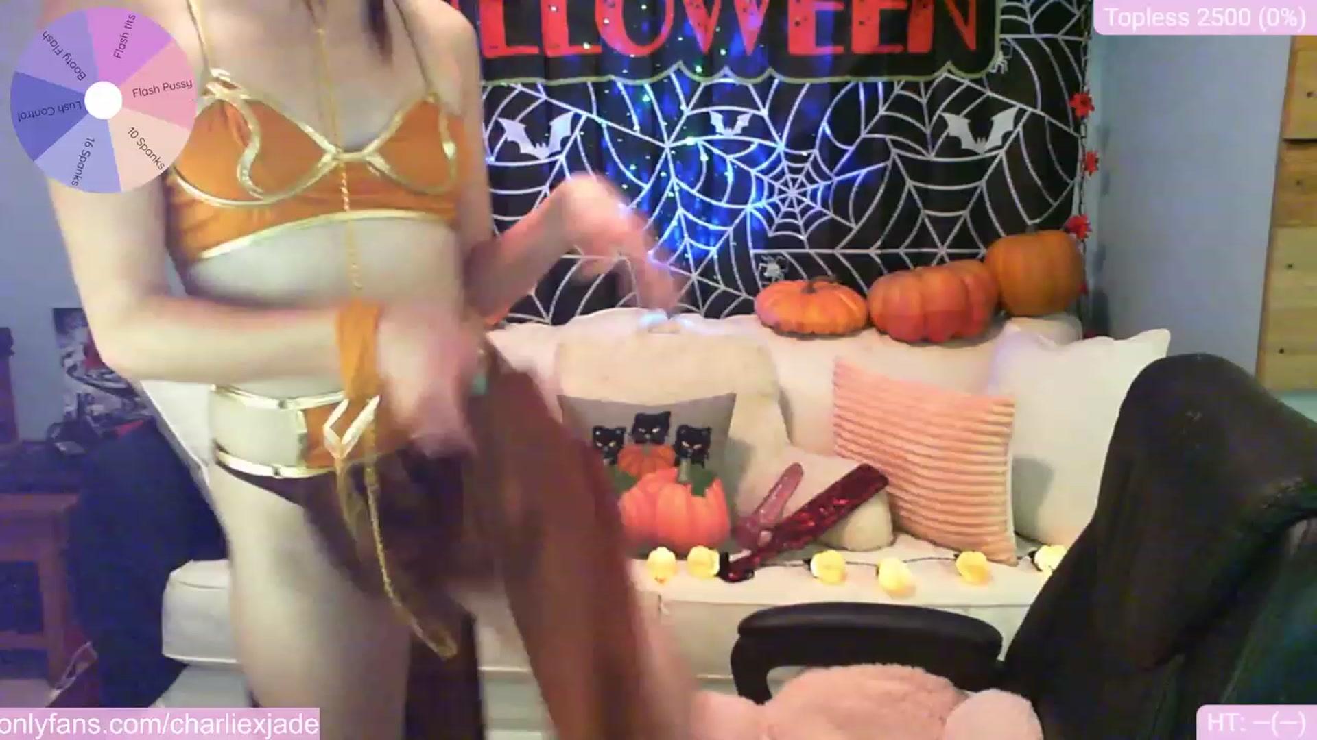 Gallery image thumbnail from Charliexjade's myfreecams stream on, 10/21/2023, 02:48 image 4 of 20