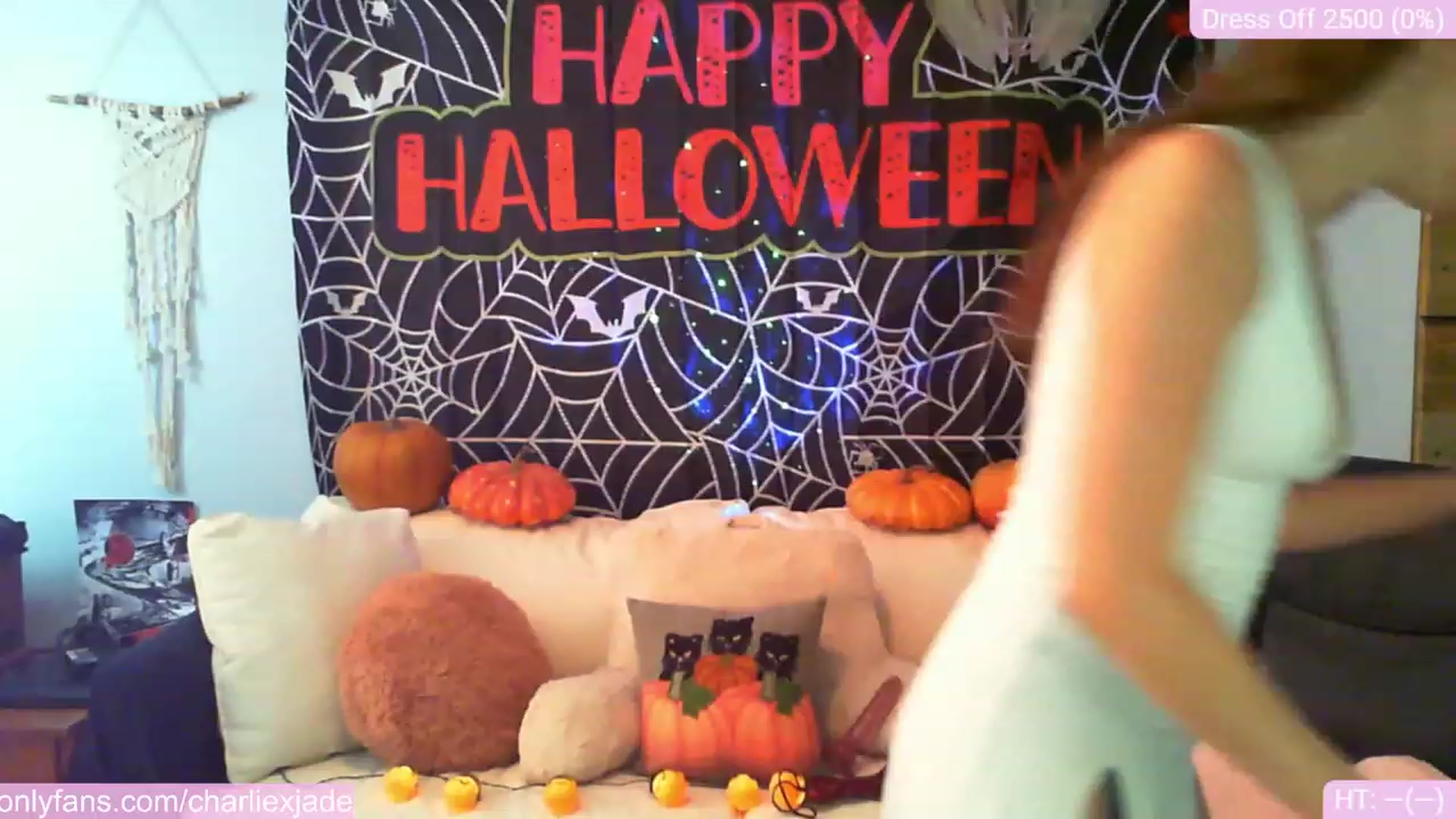 Gallery image thumbnail from Charliexjade's myfreecams stream on, 10/21/2023, 23:42 image 1 of 20