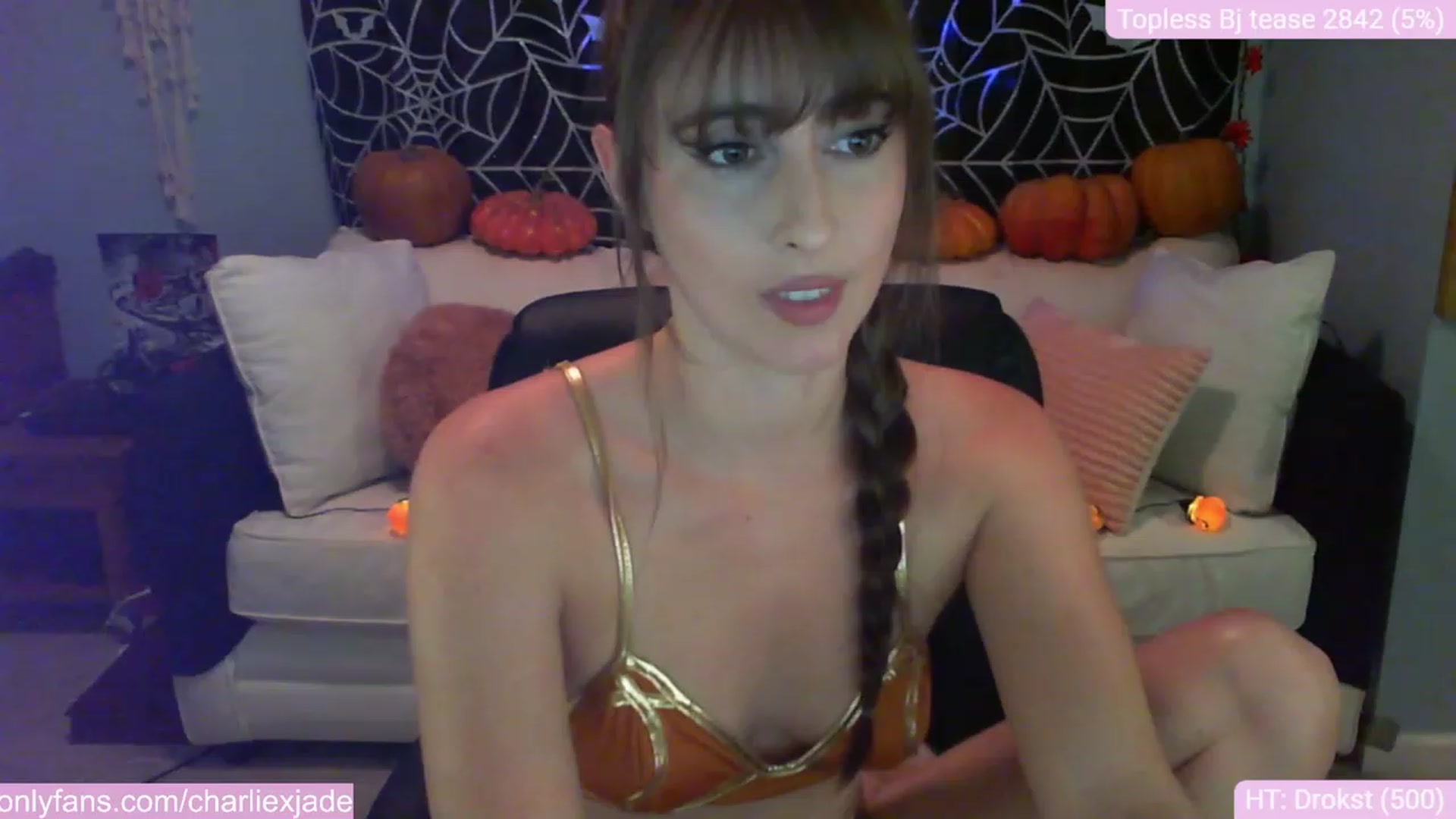Gallery image thumbnail from Charliexjade's myfreecams stream on, 10/22/2023, 02:23 image 18 of 20